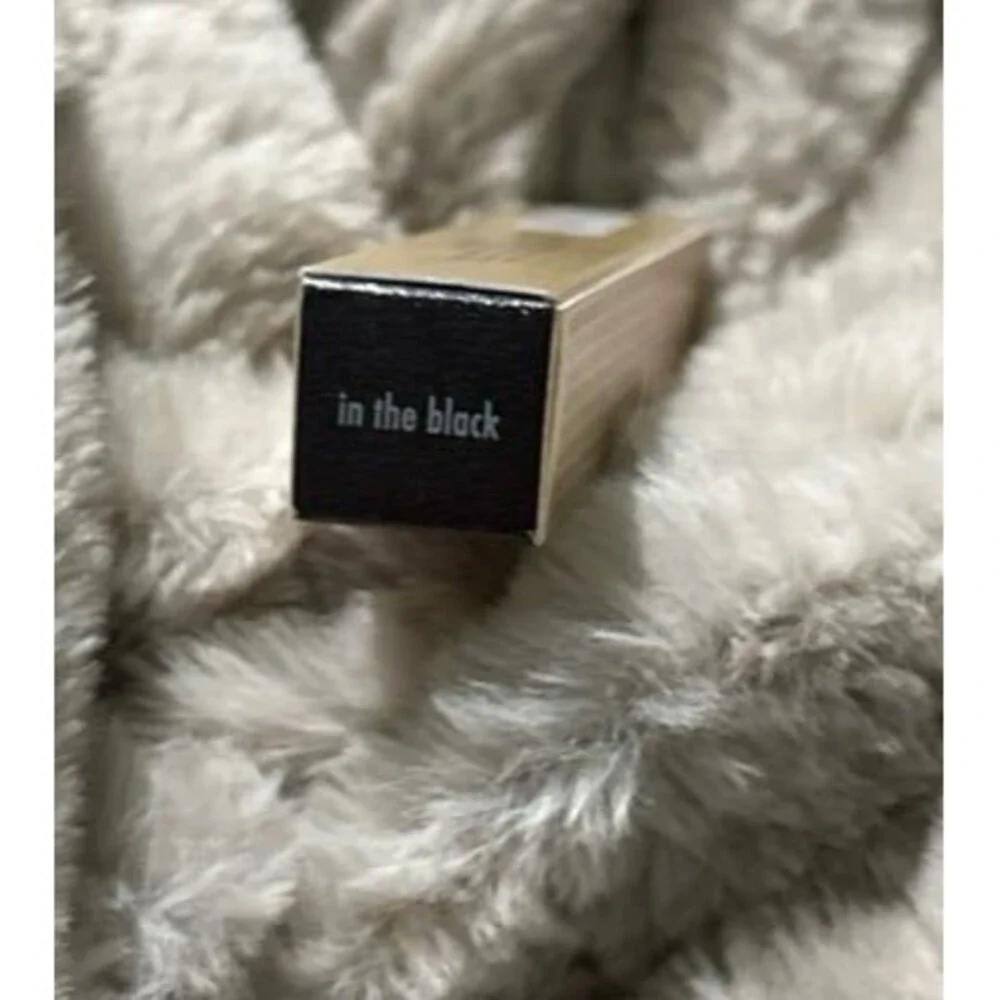 Stila Beauty Boss Lip Gloss